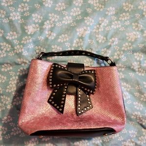 Pink faux snakeskin purse